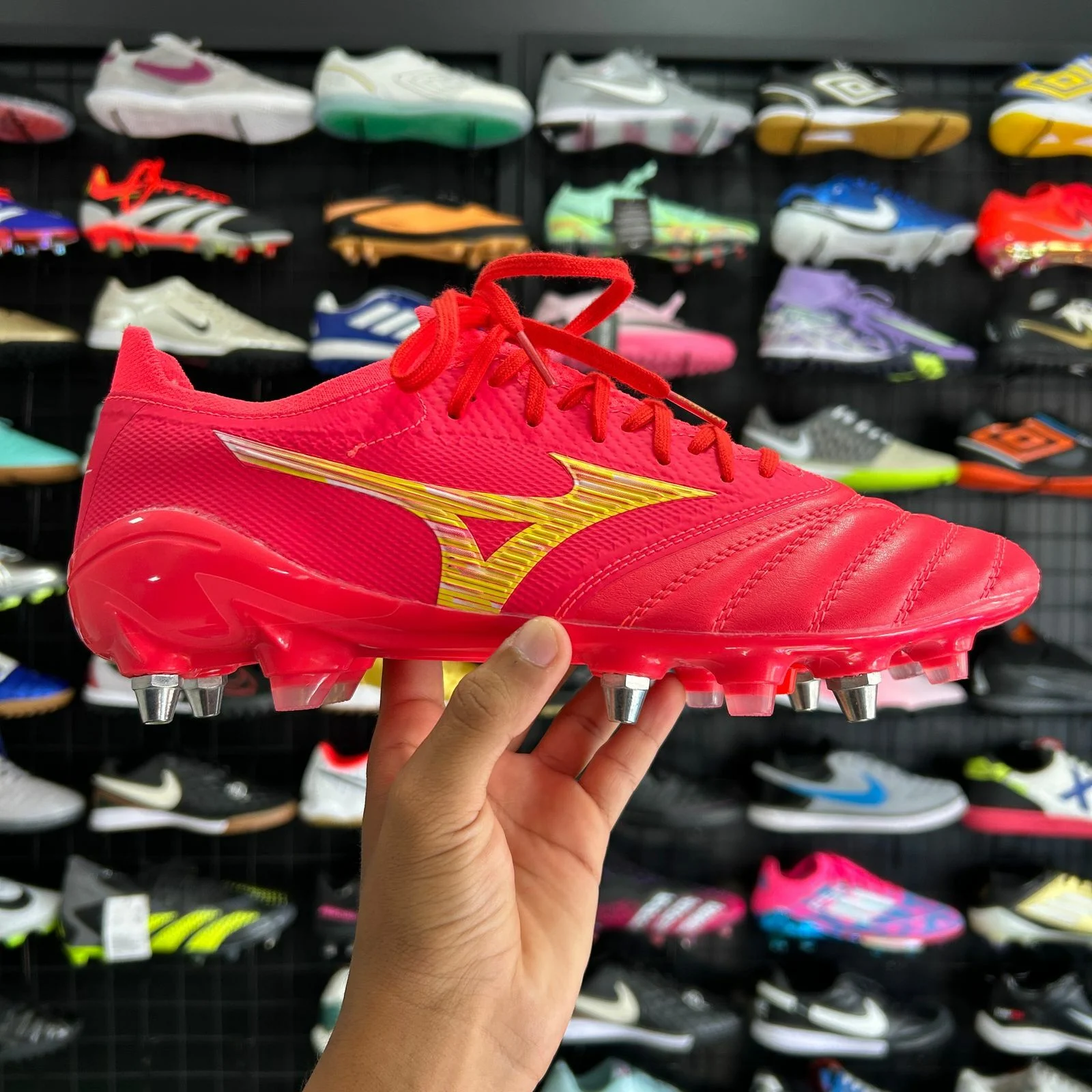 Chuteira Mizuno Morelia Neo Campo SG + Brinde (Pronta Entrega)