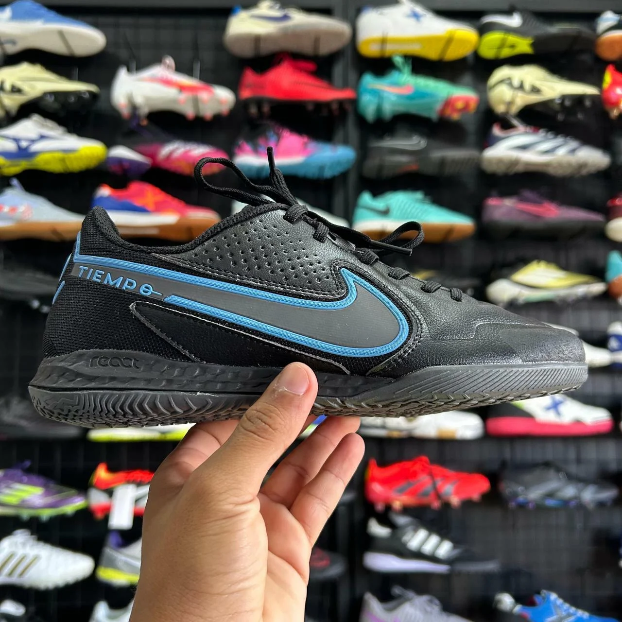 Chuteira Nike React Tiempo Legend 9 Pro Futsal IC + Brinde (Pronta Entrega)